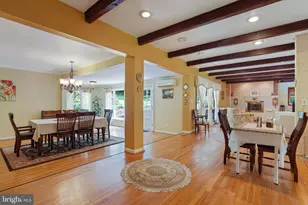 5135 Summit Dr, Fairfax, VA 22030 - Photo 12