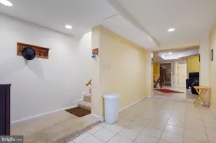 5135 Summit Dr, Fairfax, VA 22030 - Photo 44