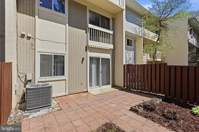 2438 Southgate Square, Reston, VA 20191 - Photo 26