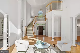 891 Chinquapin Rd, McLean, VA 22102 - Photo 6