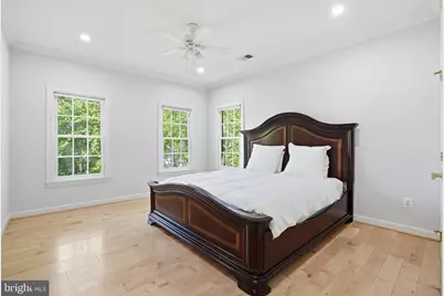 891 Chinquapin Road, McLean, VA 22102 - Photo 38
