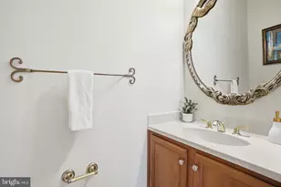 891 Chinquapin Rd, McLean, VA 22102 - Photo 22