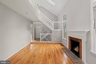 8405 Hollis Ln, Vienna, VA 22182 - Photo 6