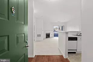 2204 Westcourt Ln, Herndon, VA 20170 - Photo 1