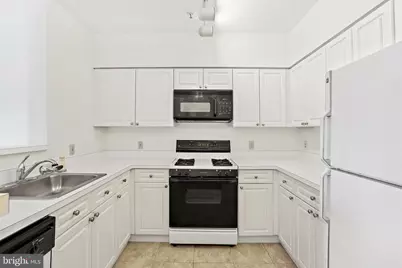 2204 Westcourt Lane #105, Herndon, VA 20170 - Photo 16