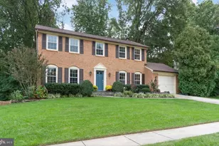 9751 Ironmaster Dr, Burke, VA 22015 - Photo 2