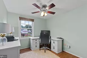 9751 Ironmaster Dr, Burke, VA 22015 - Photo 24