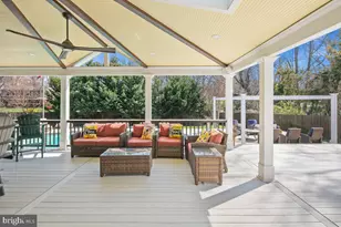 9426 Mt Vernon Cir, Alexandria, VA 22309 - Photo 12