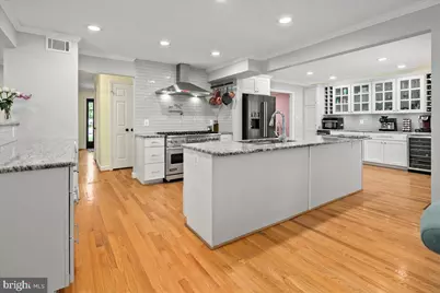 9426 Mount Vernon Circle, Alexandria, VA 22309 - Photo 14