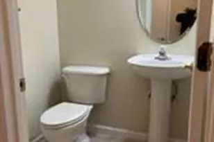 12035 Overbridge Ln, Fairfax, VA 22030 - Photo 8