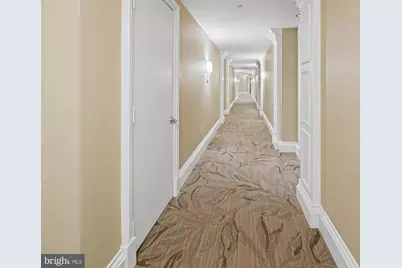 8220 Crestwood Heights Drive #1215, McLean, VA 22102 - Photo 12