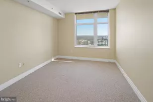 8220 Crestwood Heights Dr, McLean, VA 22102 - Photo 20