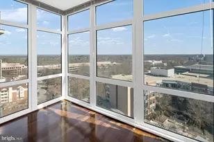 8220 Crestwood Heights Dr, McLean, VA 22102 - Photo 34