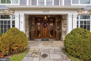 2220 Windsor Rd, Alexandria, VA 22307 - Photo 2