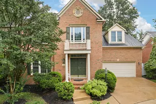 7952 Blitz Ct, Dunn Loring, VA 22027 - Photo 2