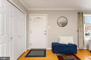 7013 Galgate Dr, Springfield, VA 22152 - Photo 8