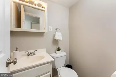 7013 Galgate Drive, Springfield, VA 22152 - Photo 22