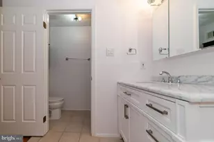 5569 Caithness Ct, Fairfax, VA 22032 - Photo 32