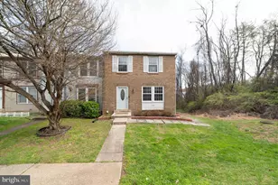 5569 Caithness Ct, Fairfax, VA 22032 - Photo 2