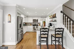 9822 Wolcott Dr, Burke, VA 22015 - Photo 18