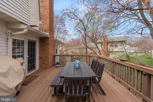 9822 Wolcott Dr, Burke, VA 22015 - Photo 26