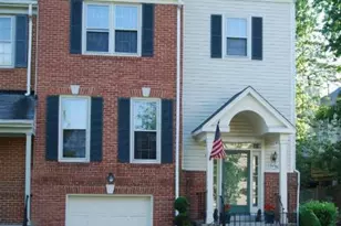 9433 William Kirk Ln, Burke, VA 22015 - Photo 2
