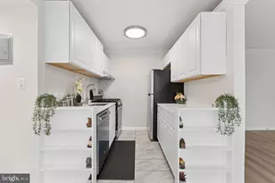 4333 Americana Dr, Annandale, VA 22003 - Photo 14