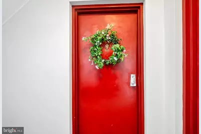 2044 Royal Fern Court #1A, Reston, VA 20191 - Photo 4