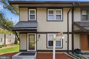 9710 Ashbourn Dr, Burke, VA 22015 - Photo 30