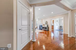 7860 Rolling Woods Ct, Springfield, VA 22152 - Photo 6