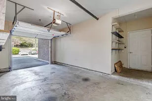 7860 Rolling Woods Ct, Springfield, VA 22152 - Photo 48