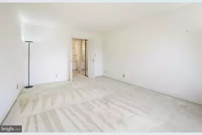 5903 Mount Eagle Drive #911, Alexandria, VA 22303 - Photo 18