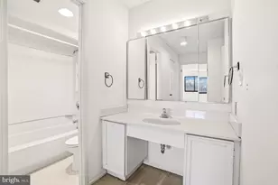 5903 Mt Eagle Dr, Alexandria, VA 22303 - Photo 22