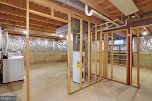 14623 Lock Dr, Centreville, VA 20120 - Photo 18