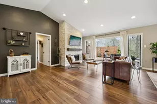 10913 Howland Dr, Reston, VA 20191 - Photo 6