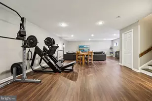 10913 Howland Dr, Reston, VA 20191 - Photo 36