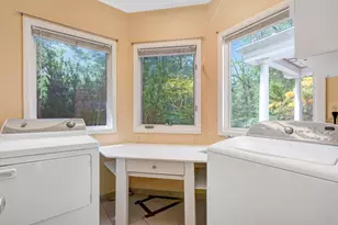 10910 Miller Rd, Oakton, VA 22124 - Photo 20