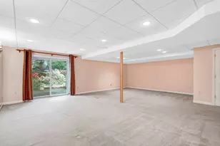 10910 Miller Rd, Oakton, VA 22124 - Photo 44