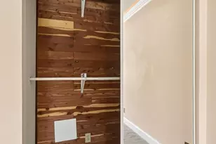 5903 Mt Eagle Dr, Alexandria, VA 22303 - Photo 34