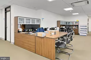 5903 Mt Eagle Dr, Alexandria, VA 22303 - Photo 50