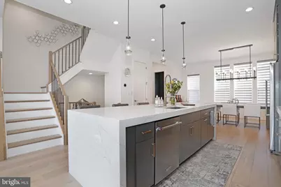 14383 Beckett Glen Circle, Chantilly, VA 20151 - Photo 4