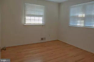 5232 Oldcastle Ln, Springfield, VA 22151 - Photo 12