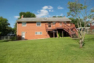 5232 Oldcastle Ln, Springfield, VA 22151 - Photo 4