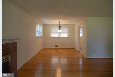 5232 Oldcastle Lane, Springfield, VA 22151 - Photo 8