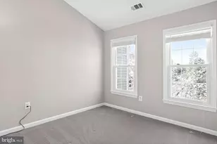 3102 Sutherland Hill Ct, Fairfax, VA 22031 - Photo 24