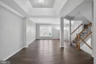 3102 Sutherland Hill Ct, Fairfax, VA 22031 - Photo 8