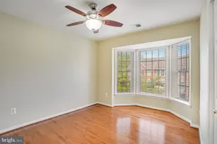 3964 Royal Lytham Dr, Fairfax, VA 22033 - Photo 36