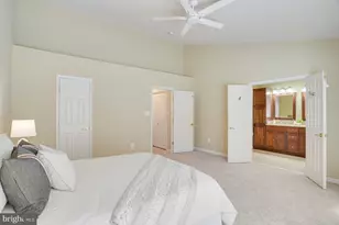 3964 Royal Lytham Dr, Fairfax, VA 22033 - Photo 28