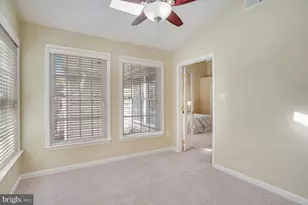 3964 Royal Lytham Dr, Fairfax, VA 22033 - Photo 32