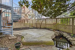 2028 Beacon Pl, Reston, VA 20191 - Photo 34